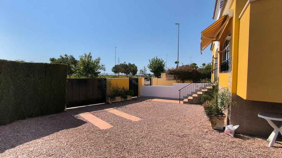 Bungalow Los Montesinos Alicante - image 20