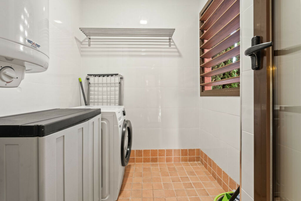 Ground Floor Apartment Estepona Málaga - image 20