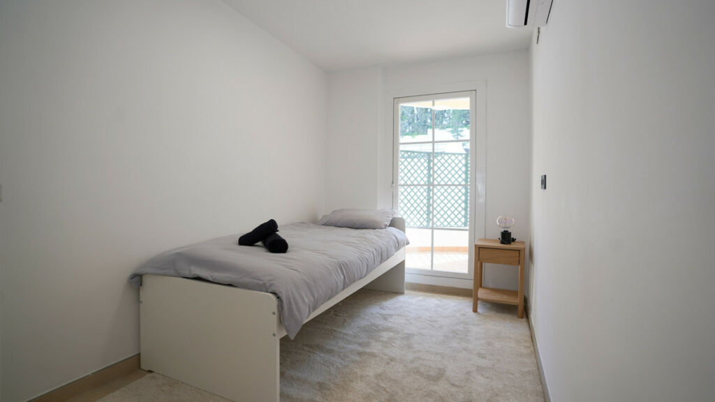 Middle Floor Apartment Nueva Andalucía Málaga - image 20