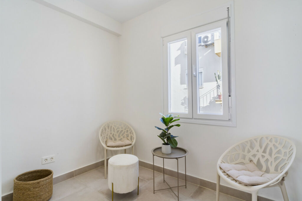 Middle Floor Apartment Estepona Málaga - image 20