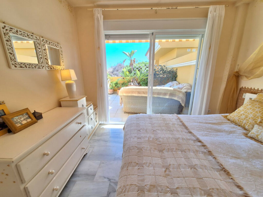 Penthouse Duplex Elviria Málaga - image 20