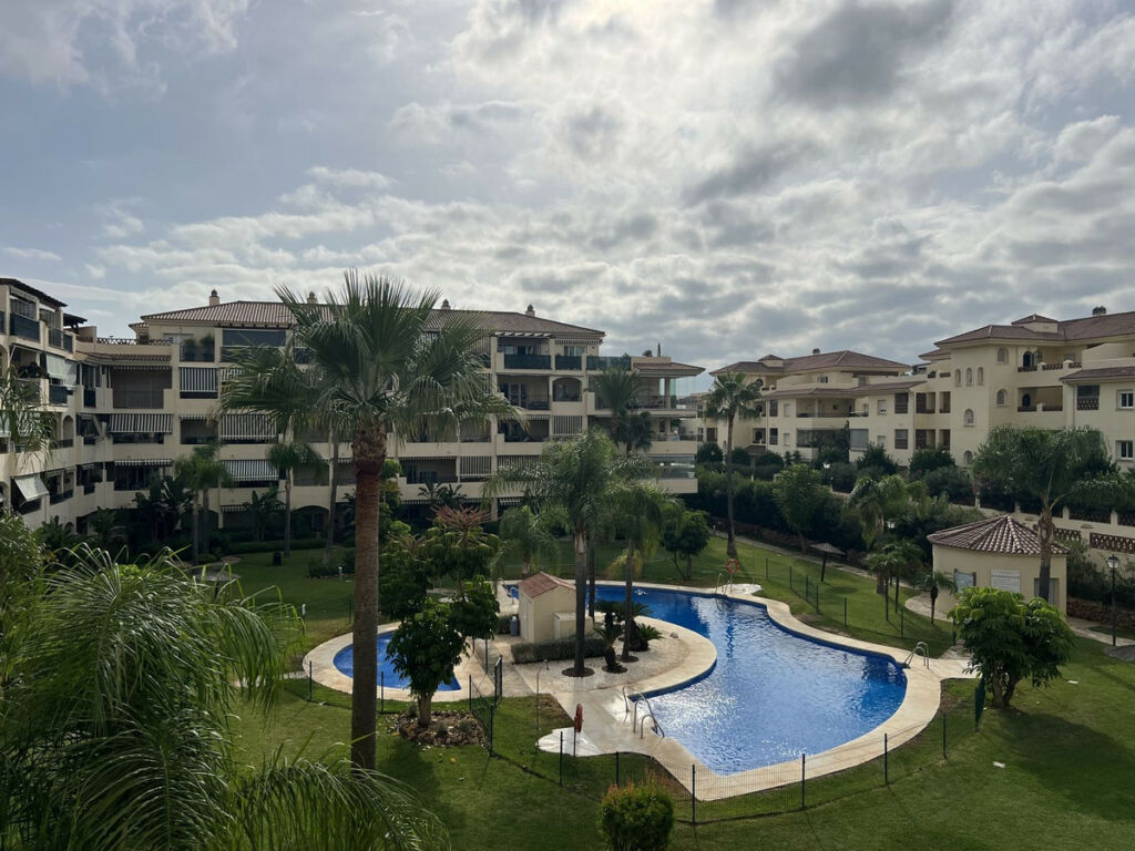 Middle Floor Apartment La Cala Hills Málaga - image 20