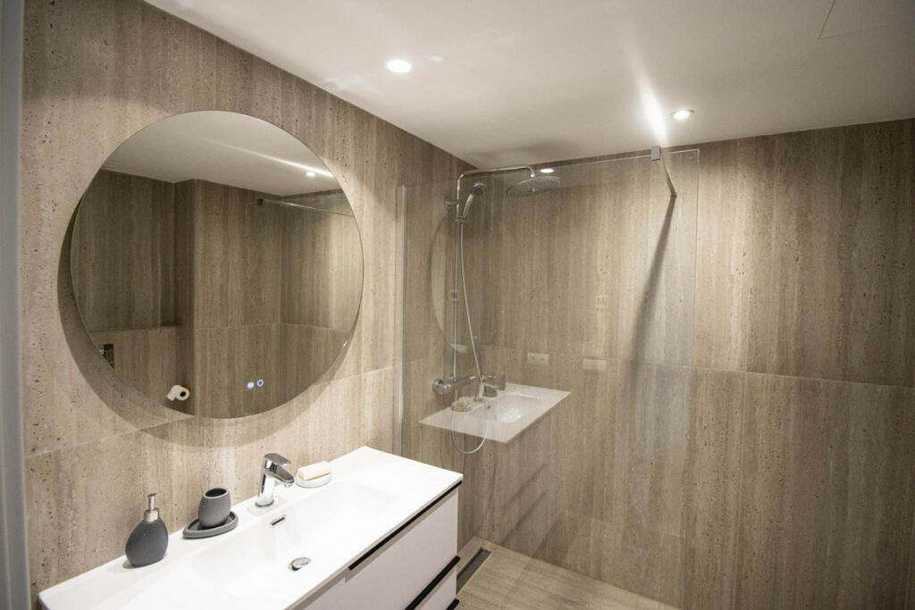 Penthouse Nueva Andalucía Málaga - image 20