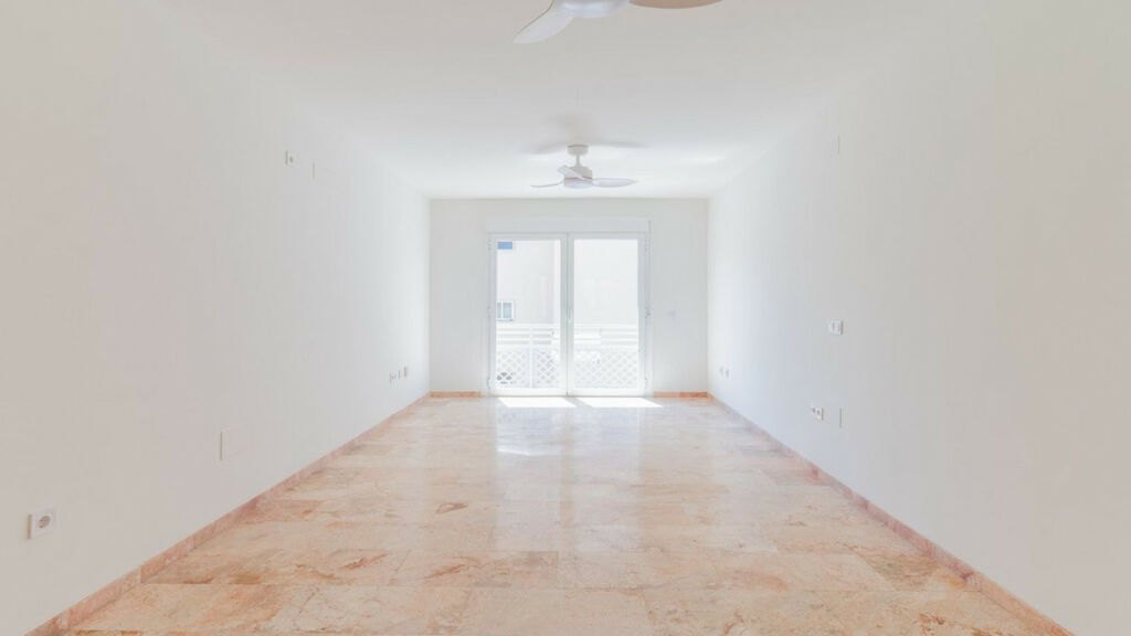 Middle Floor Apartment Fuengirola Málaga - image 20