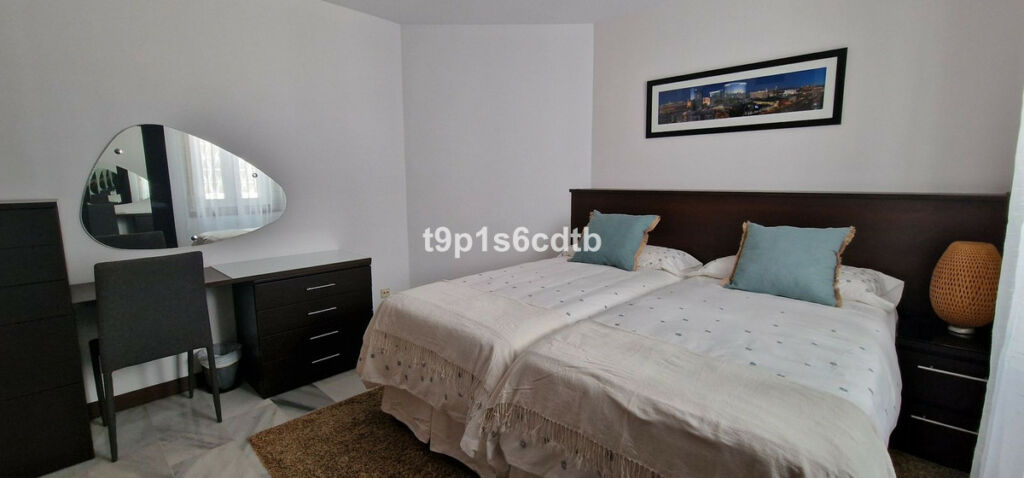 Middle Floor Apartment Puerto Banús Málaga - image 20