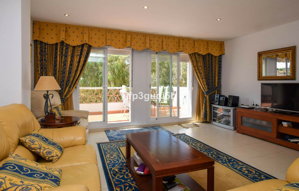 Top Floor Apartment Torrequebrada Málaga - image 21