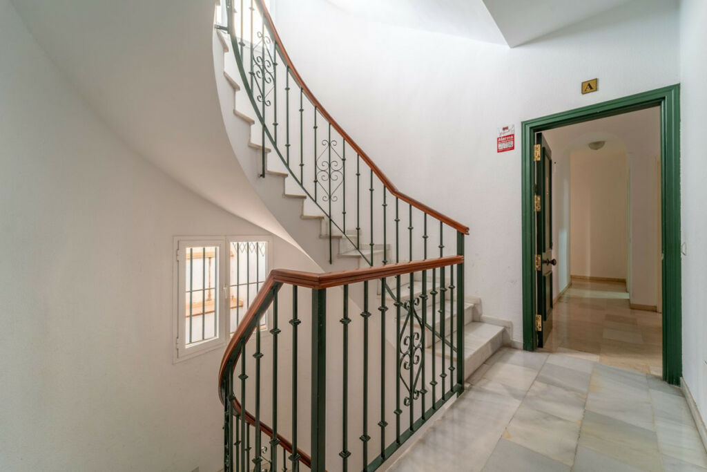 Middle Floor Apartment Málaga Centro Málaga - image 21