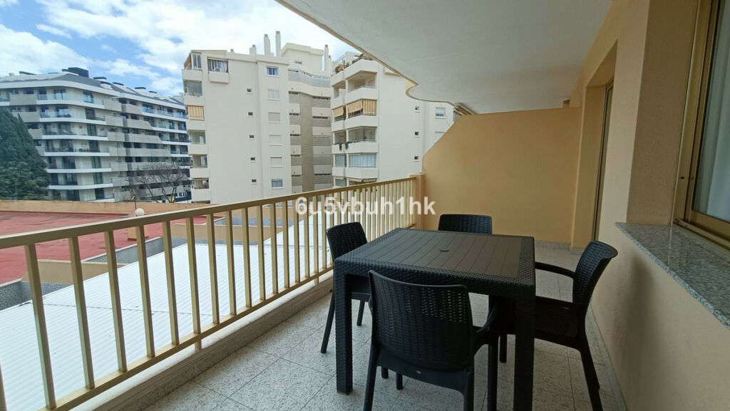 Middle Floor Apartment Fuengirola Málaga - image 22