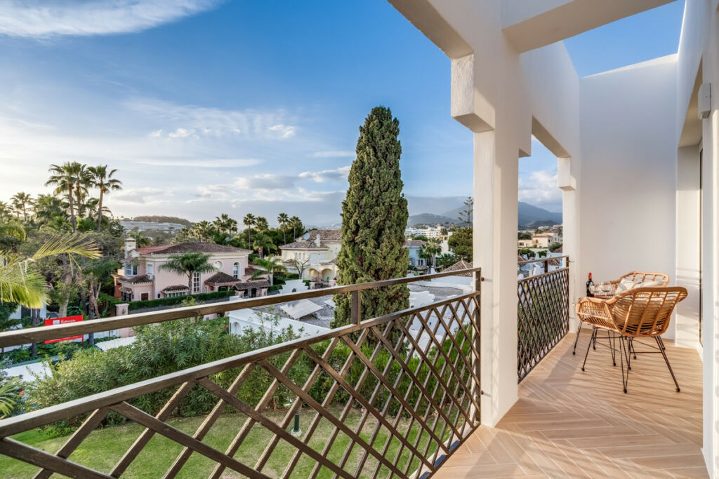 Townhouse Nueva Andalucía Málaga - image 21