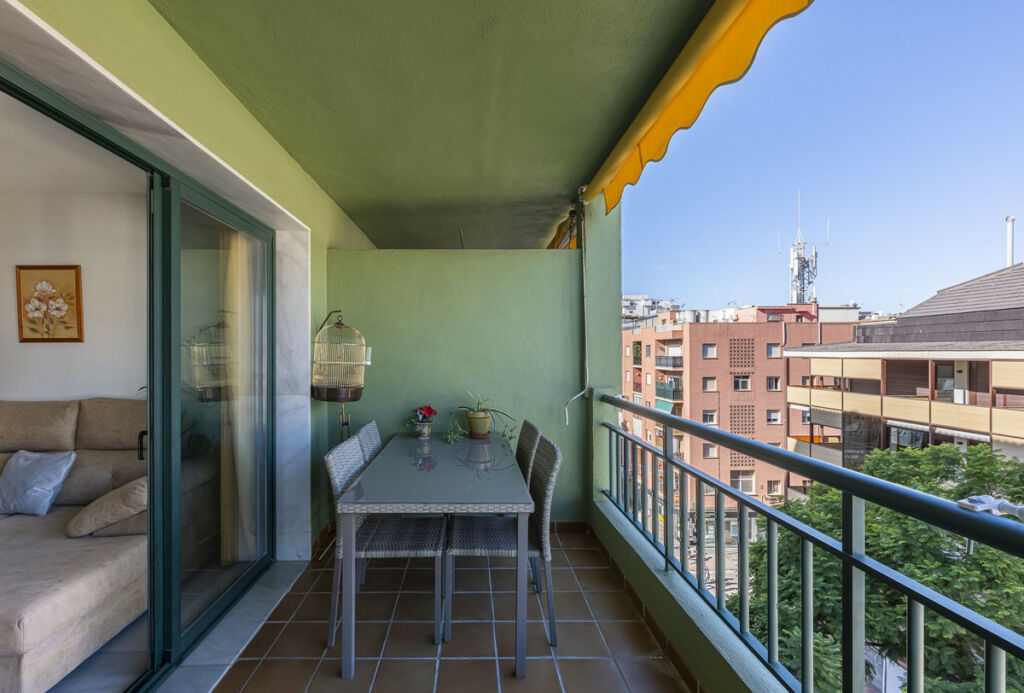 Middle Floor Apartment Fuengirola Málaga - image 21
