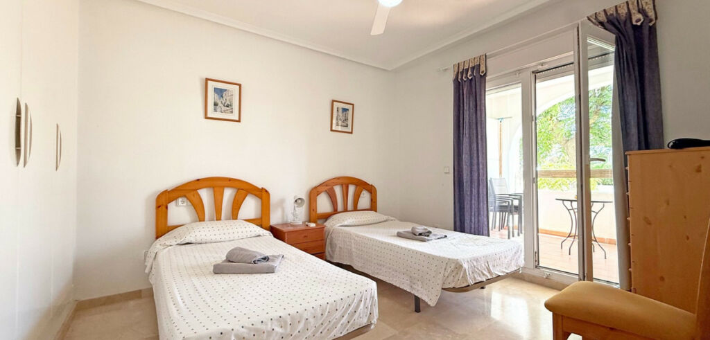 Ground Floor Apartment Villamartin Alicante - image 21