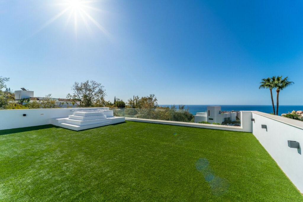 Detached Villa La Capellania Málaga - image 21