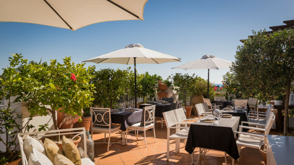 Penthouse Nueva Andalucía Málaga - image 21