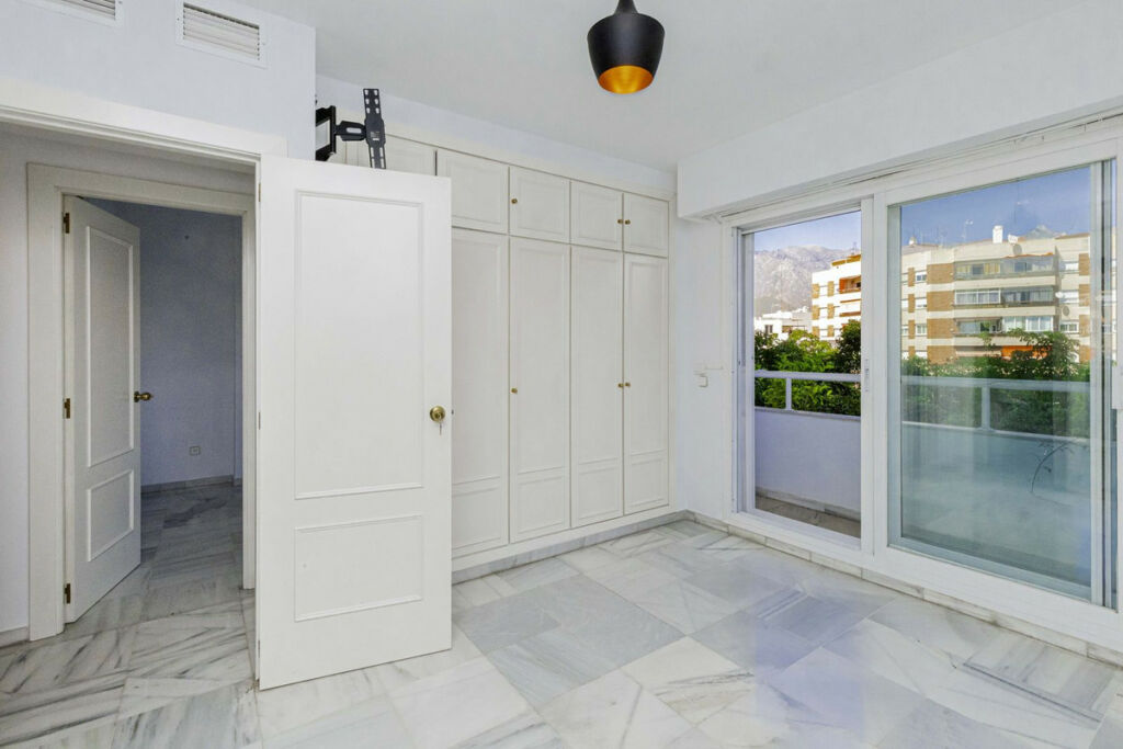 Duplex Marbella Málaga - image 21