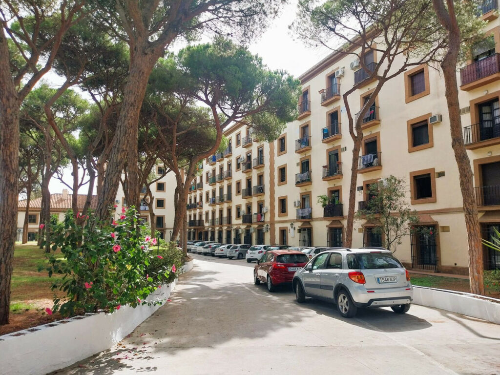 Middle Floor Apartment Calahonda Málaga - image 22