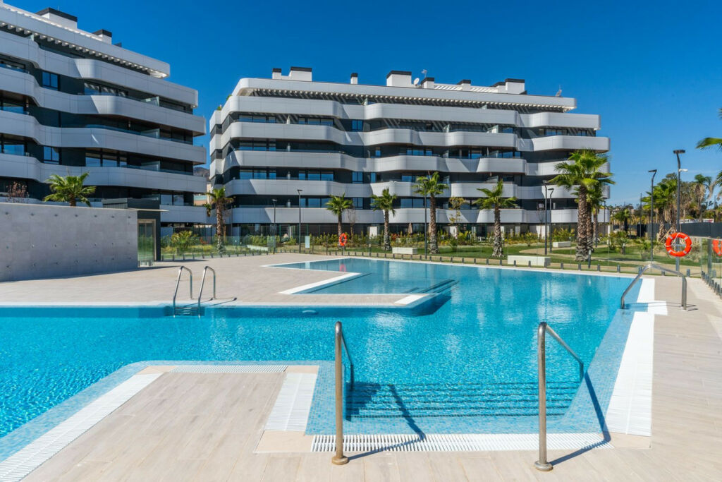 Middle Floor Apartment Torremolinos Málaga - image 21