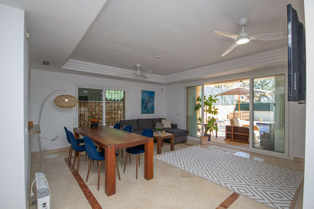 Semi-Detached House Riviera del Sol Málaga - image 21