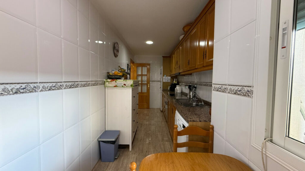 Middle Floor Apartment Los Montesinos Alicante - image 21