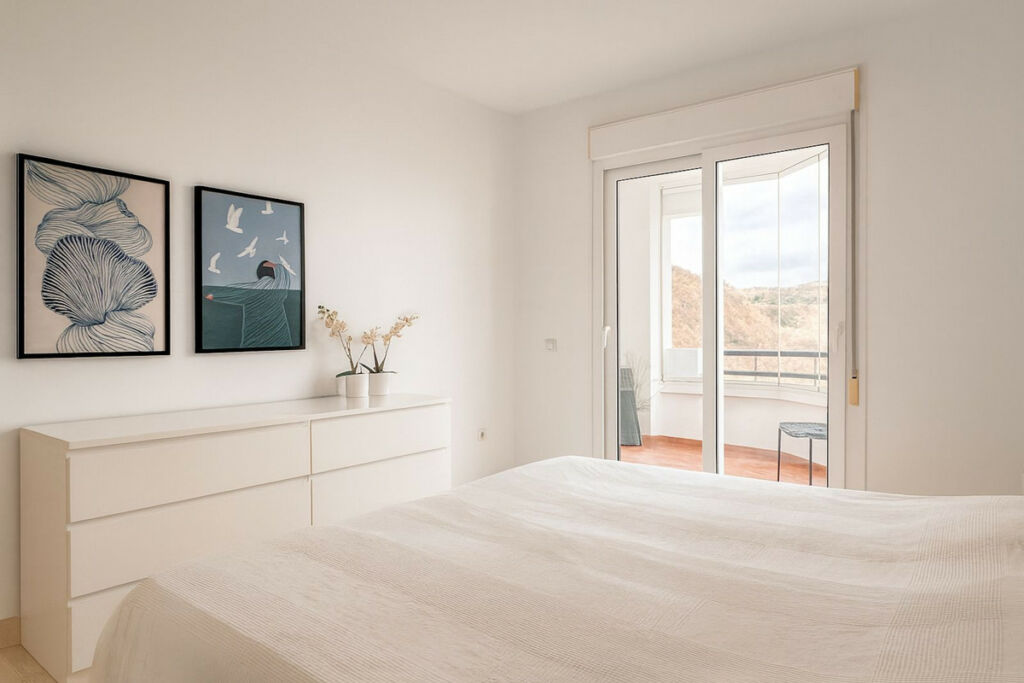 Middle Floor Apartment Cerros del Aguila Málaga - image 21