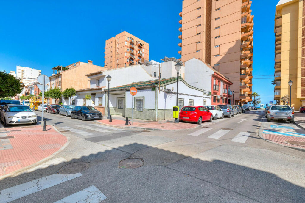 Ground Floor Apartment Fuengirola Málaga - image 21