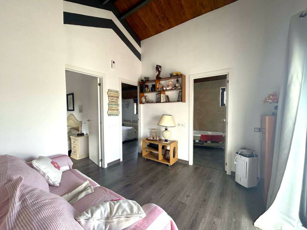 Semi-Detached House Calahonda Málaga - image 21