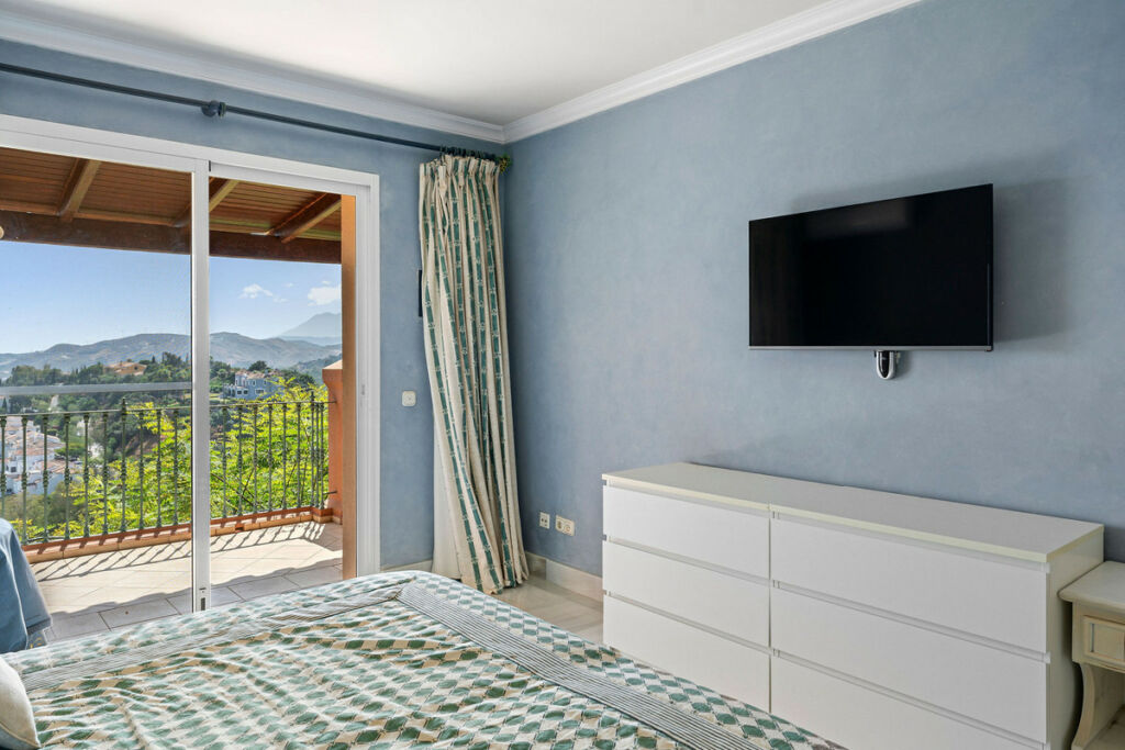 Ground Floor Apartment Monte Halcones Málaga - image 21