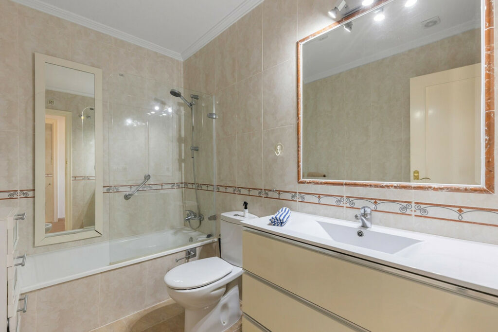 Penthouse Villamartin Alicante - image 21