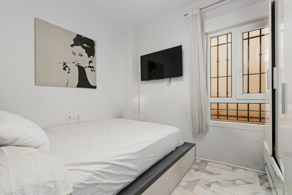 Ground Floor Apartment La Campana Málaga - image 21