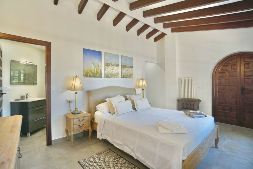 Detached Villa Moraira Alicante - image 21