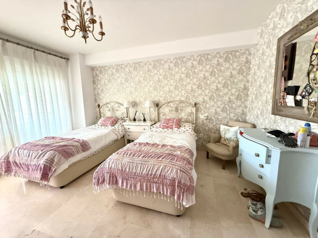 Ground Floor Apartment Guadalmina Baja Málaga - image 21