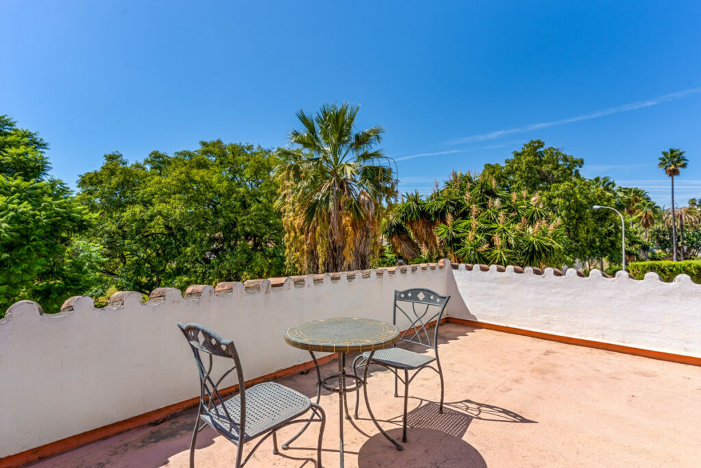 Detached Villa Nueva Andalucía Málaga - image 21