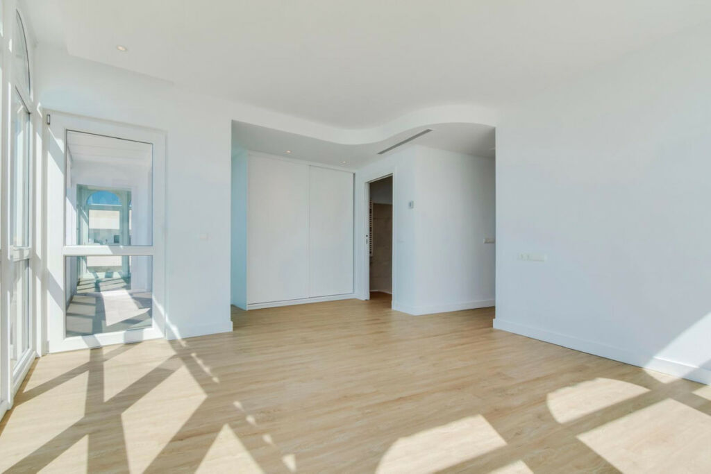 Penthouse Estepona Málaga - image 21