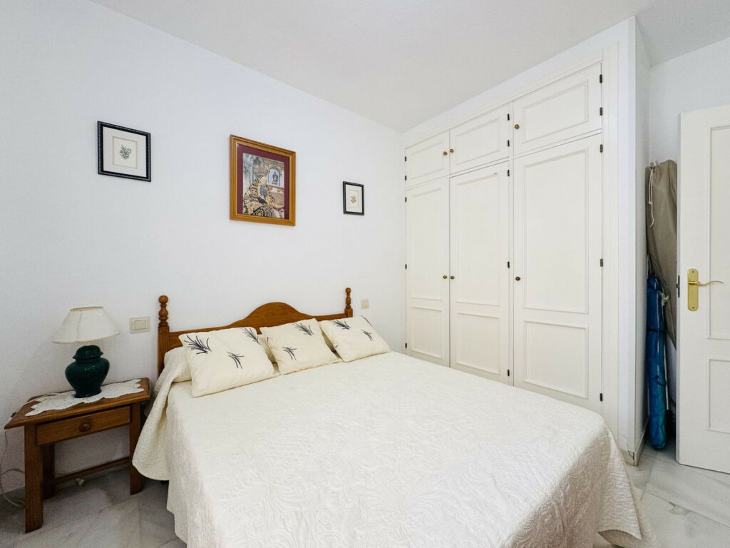 Middle Floor Apartment San Luis de Sabinillas Málaga - image 21