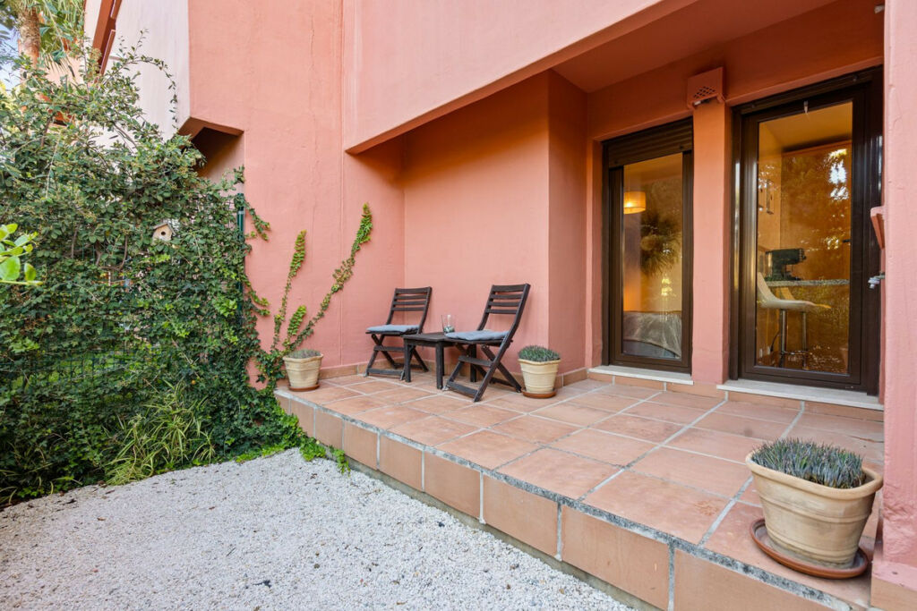 Ground Floor Apartment Estepona Málaga - image 21
