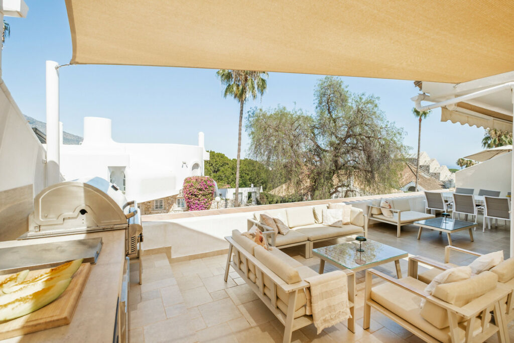 Townhouse Nueva Andalucía Málaga - image 21
