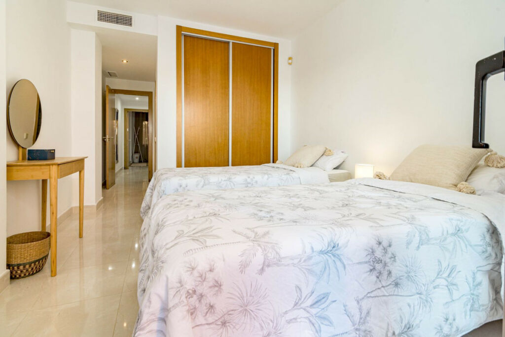 Ground Floor Apartment Selwo Málaga - image 21