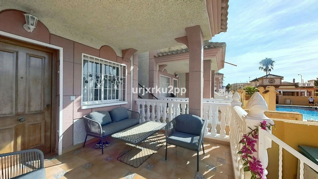 Bungalow Playa Flamenca Alicante - image 21