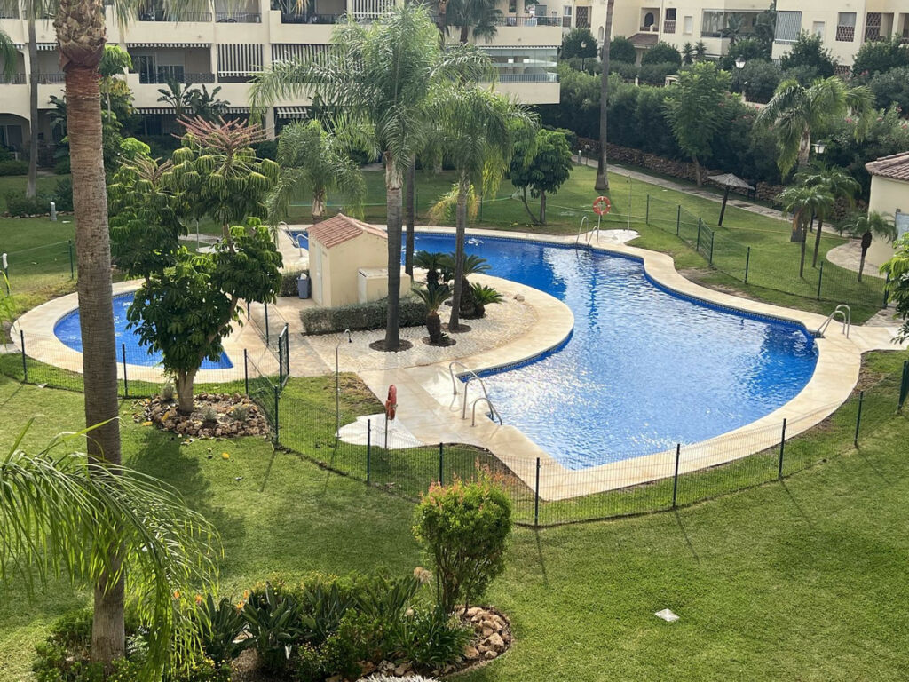 Middle Floor Apartment La Cala Hills Málaga - image 21