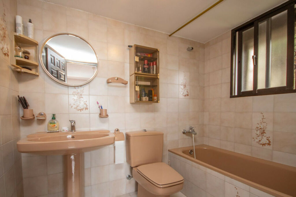 Detached Villa Estepona Málaga - image 21