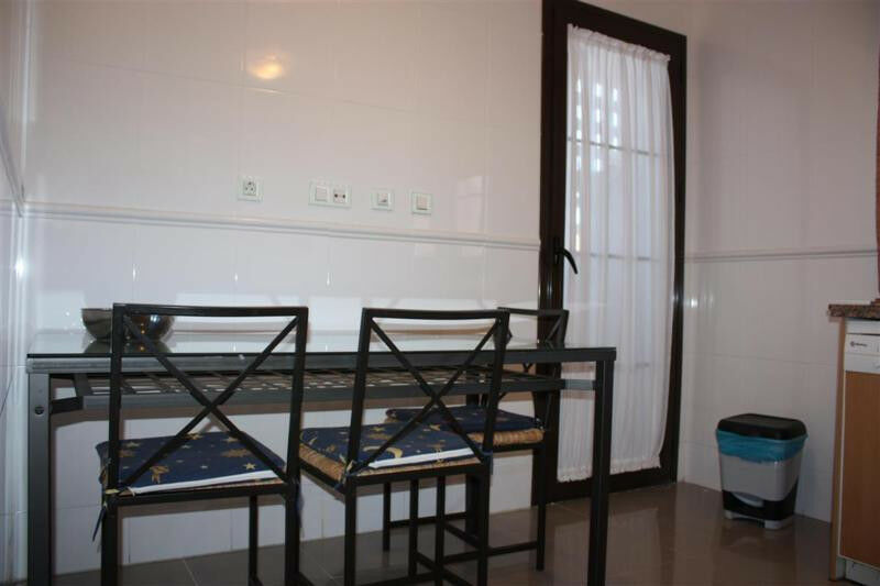 Middle Floor Apartment New Golden Mile Málaga - image 21