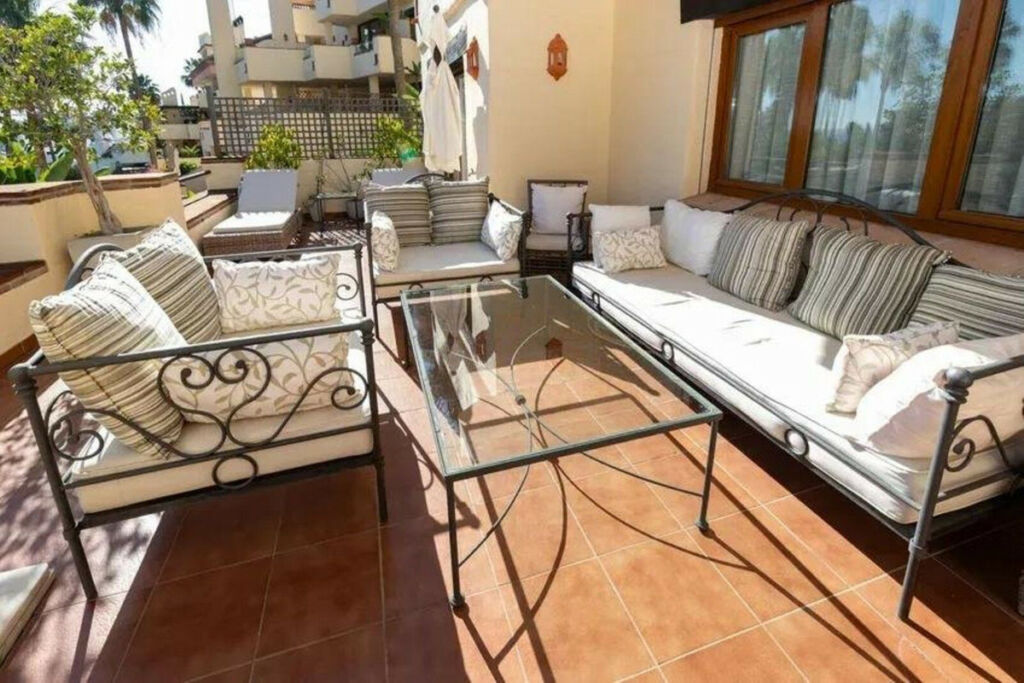 Ground Floor Apartment The Golden Mile Málaga - image 21