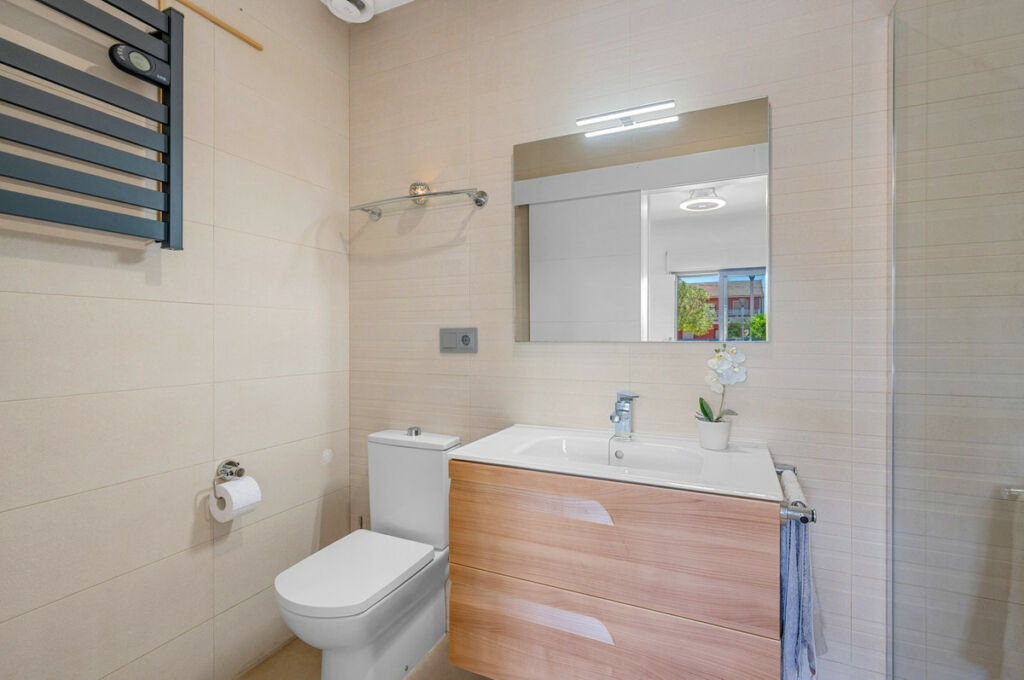 Townhouse Formentera del Segura Alicante - image 21