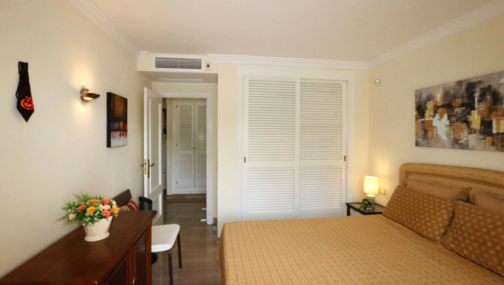Ground Floor Apartment Elviria Málaga - image 21