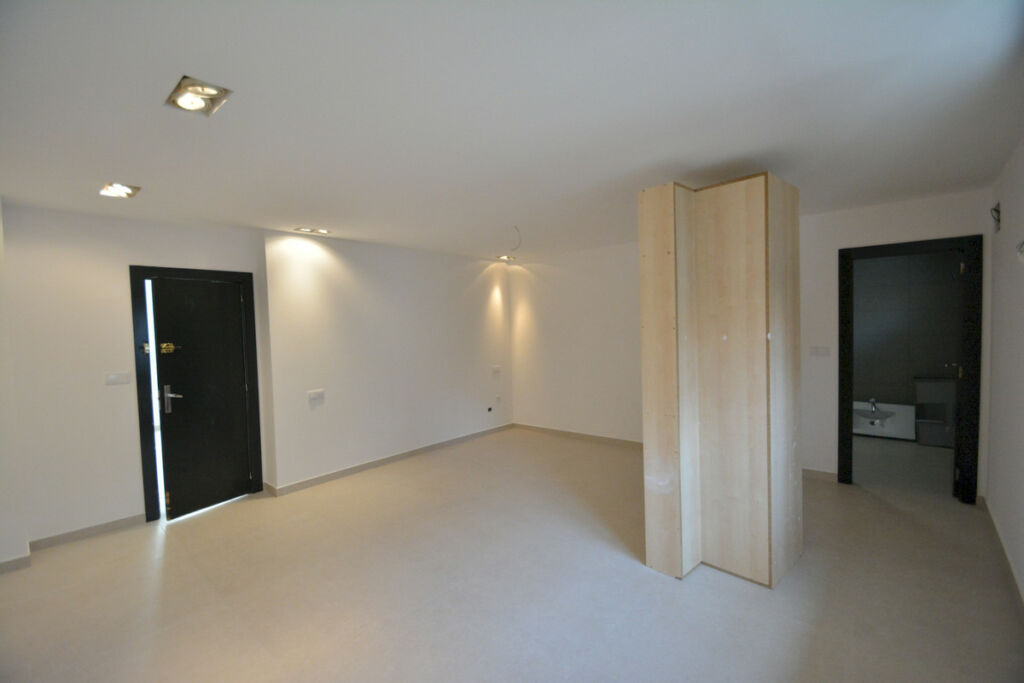 Detached Villa Los Montesinos Alicante - image 21
