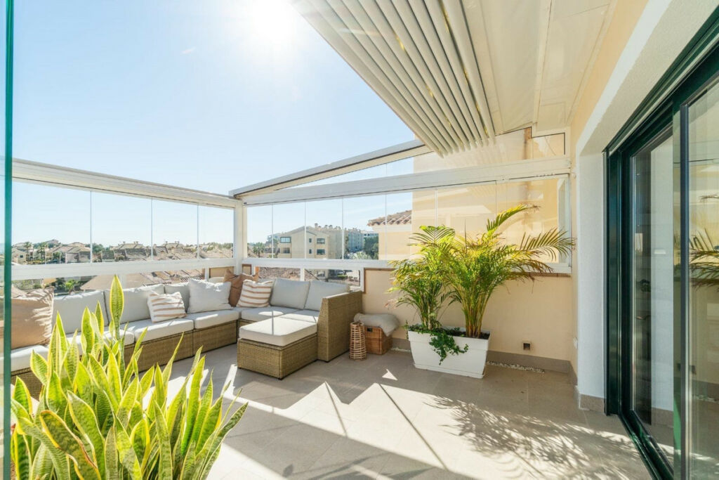 Top Floor Apartment Lomas De Campoamor Alicante - image 21