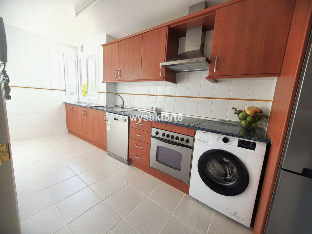 Middle Floor Apartment La Duquesa Málaga - image 22