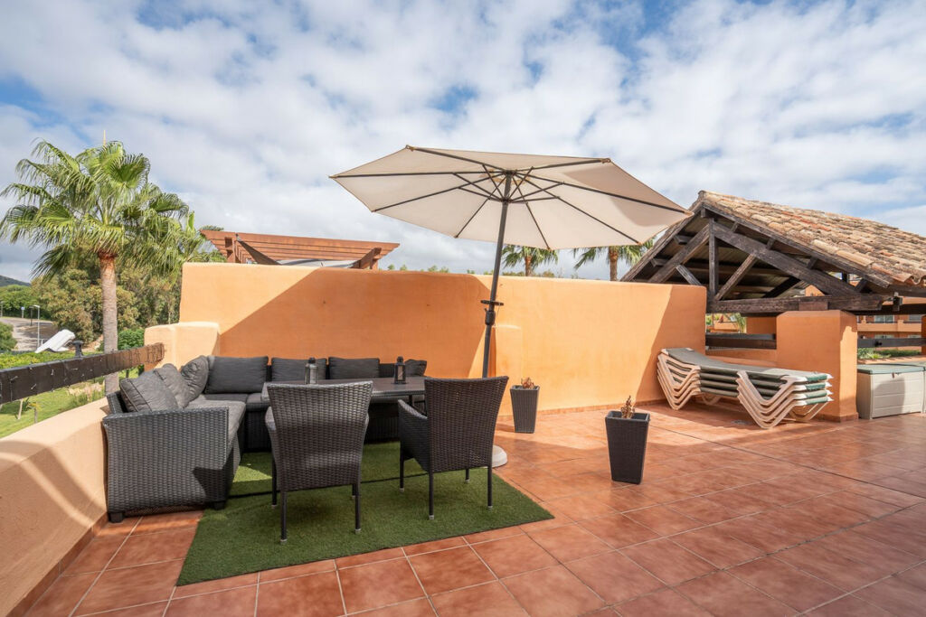 Penthouse Casares Málaga - image 22