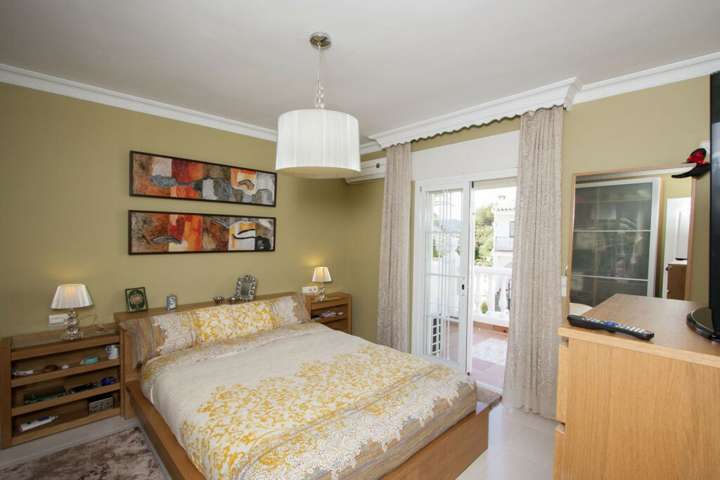 Townhouse Nerja Málaga - image 21
