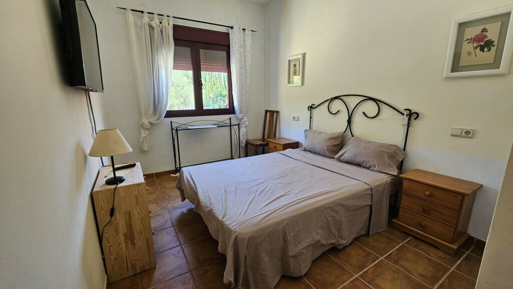 Middle Floor Apartment Estepona Málaga - image 20