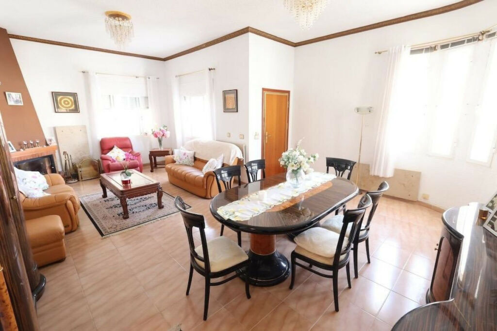 Detached Villa Torrevieja Alicante - image 21